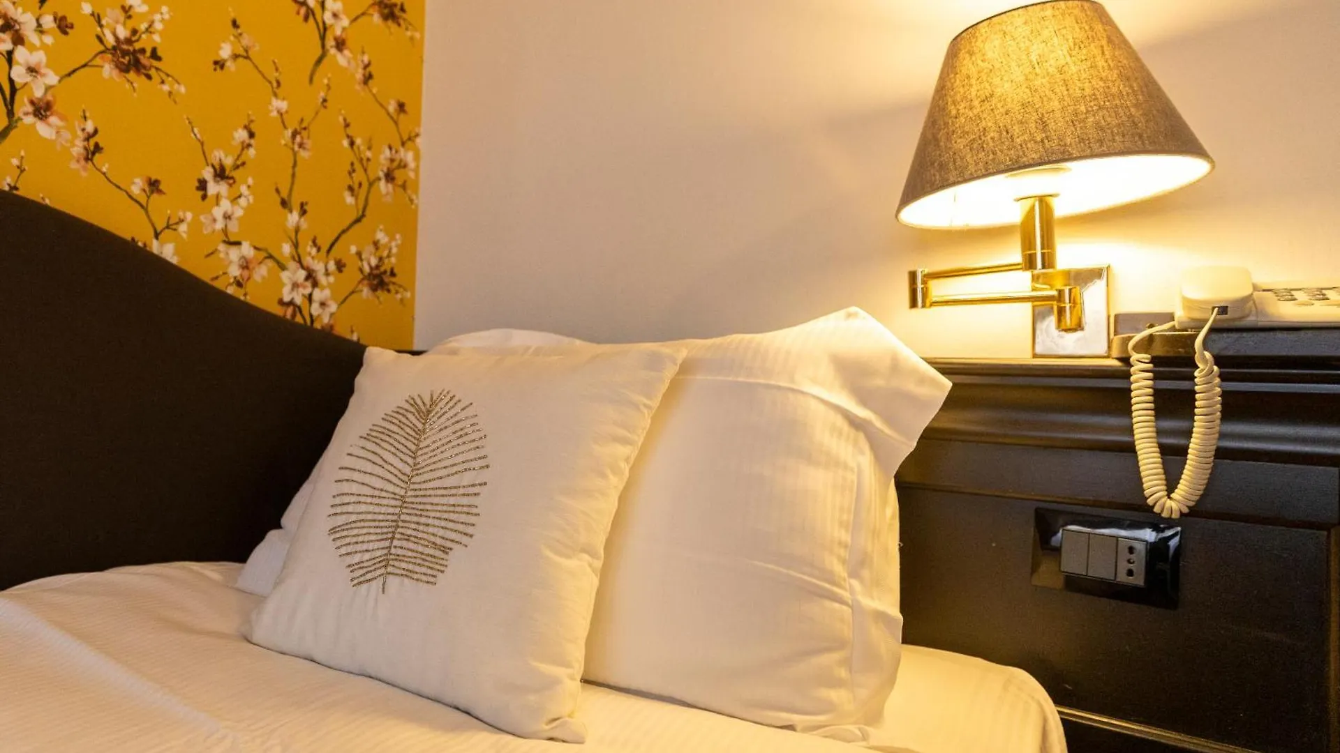 Hotel Bagliori Milano 3*,