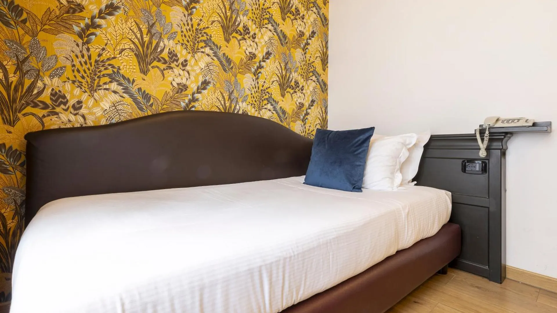 Hotel Bagliori Milano 3*,