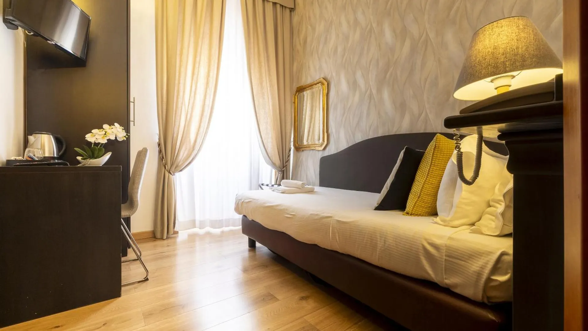 Hotel Bagliori Milano 3*,  Italien