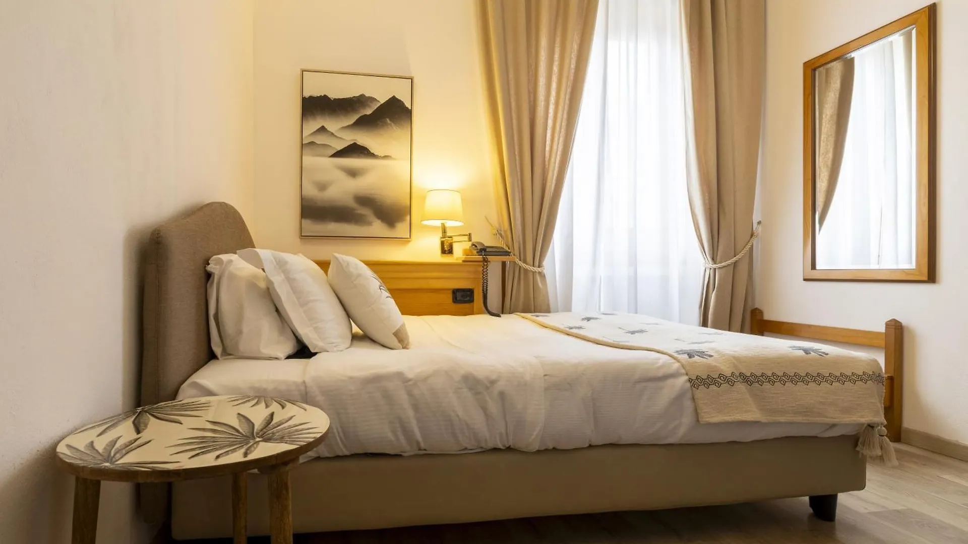 Hotel Bagliori Milano 3*,